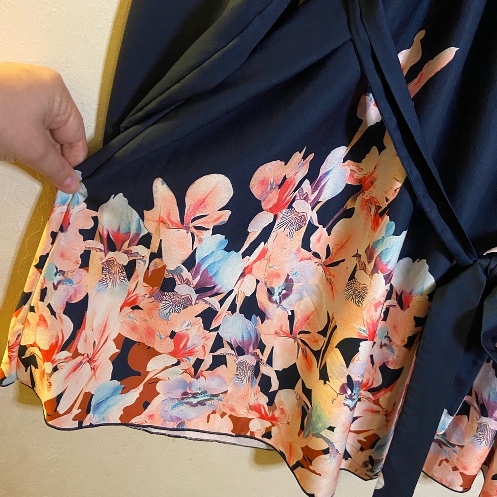 Shein Floral Dress - Picture 7 of 9